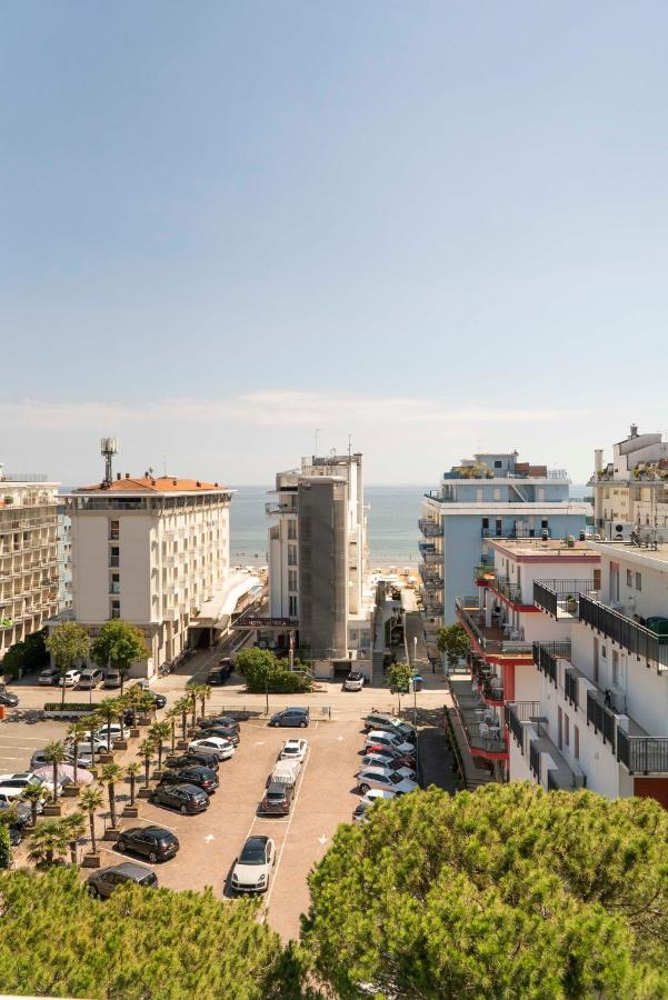 Hotel President Lido di Jesolo Exterior photo