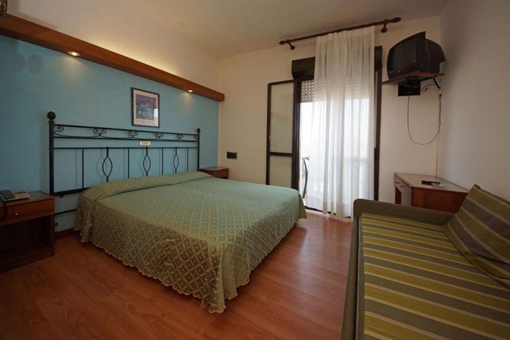 Hotel President Lido di Jesolo Exterior photo