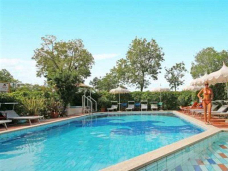 Hotel President Lido di Jesolo Exterior photo